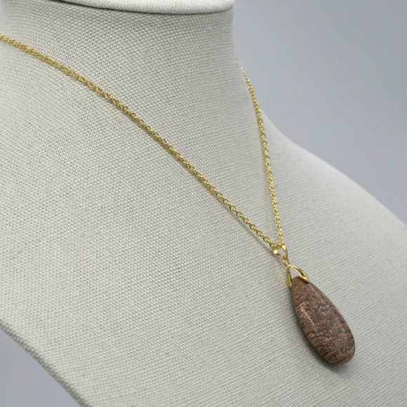 Genuine Jasper with gold link chain. - Picture 3 of 4